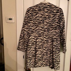 Fun Soft L Zebra coat⭐️ Great for the holidays and dressing up for parties! 🎉